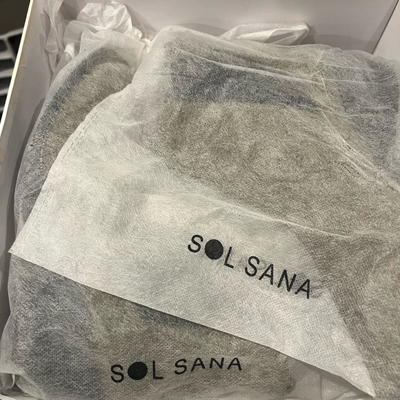 Sol Sana Chelsea Boot - Picture 4 of 5